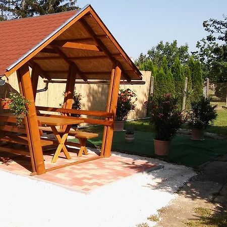 Gerendas Vendeghaz Sotony Dış mekan fotoğraf